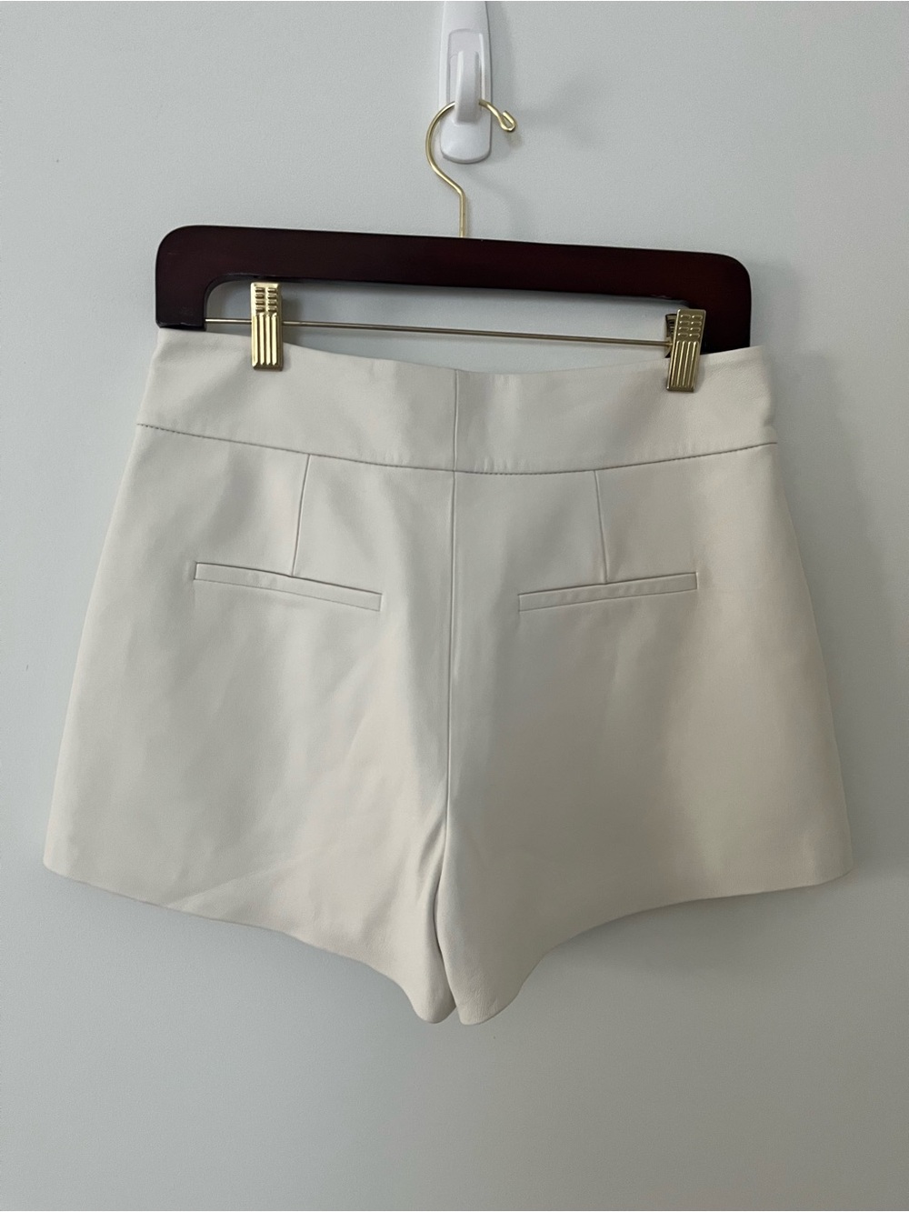 Alice and Olivia CADY White Leather Shorts - Picture 6 of 10